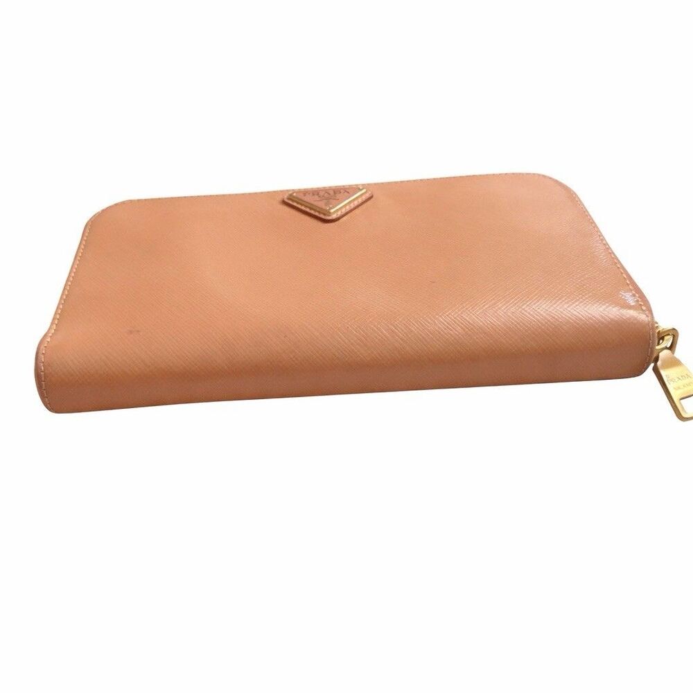 PRADA Saffiano Zip-Around Women's Wallet with Logo and Zipper Accents - Picture 2 of 9